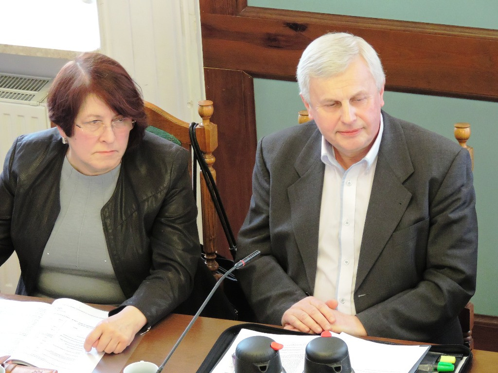 Zmęczeni radni