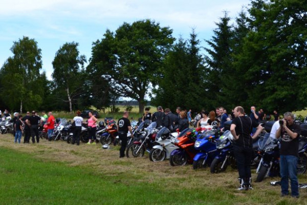 Burza, skwar i warkot