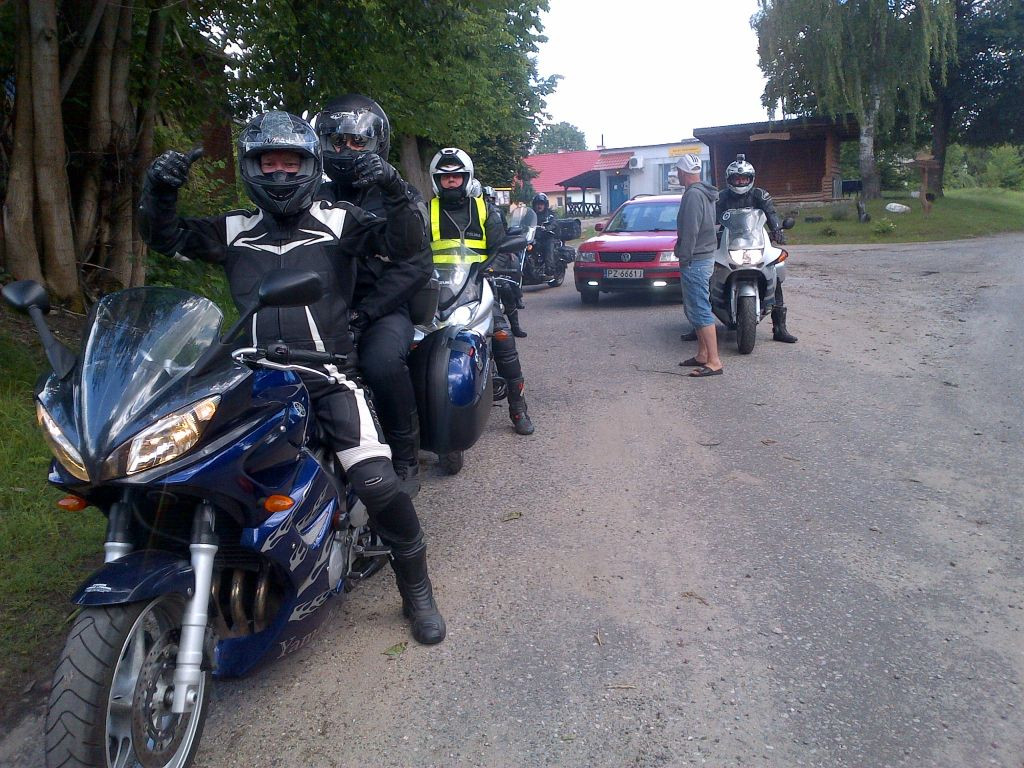 Burza, skwar i warkot