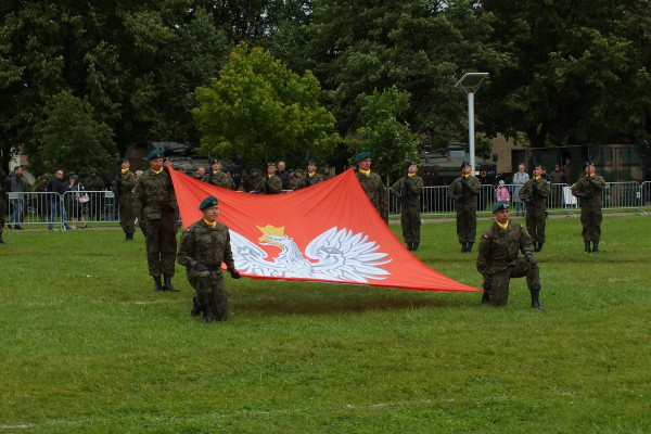 Jubileusz w strugach deszczu