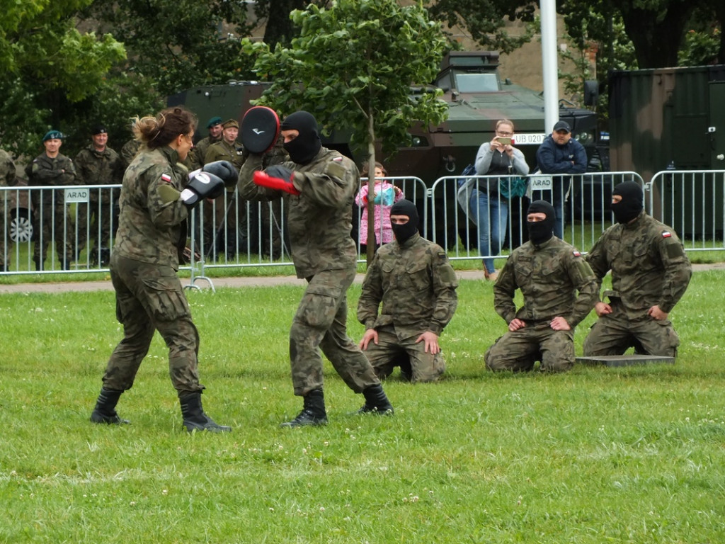 Jubileusz w strugach deszczu