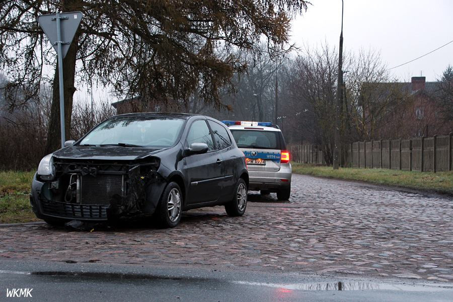 Zderzenie pociągu z osobówką
