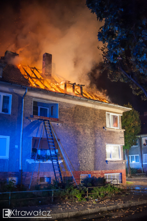 Pożar bloku na E. Plater w Wałczu