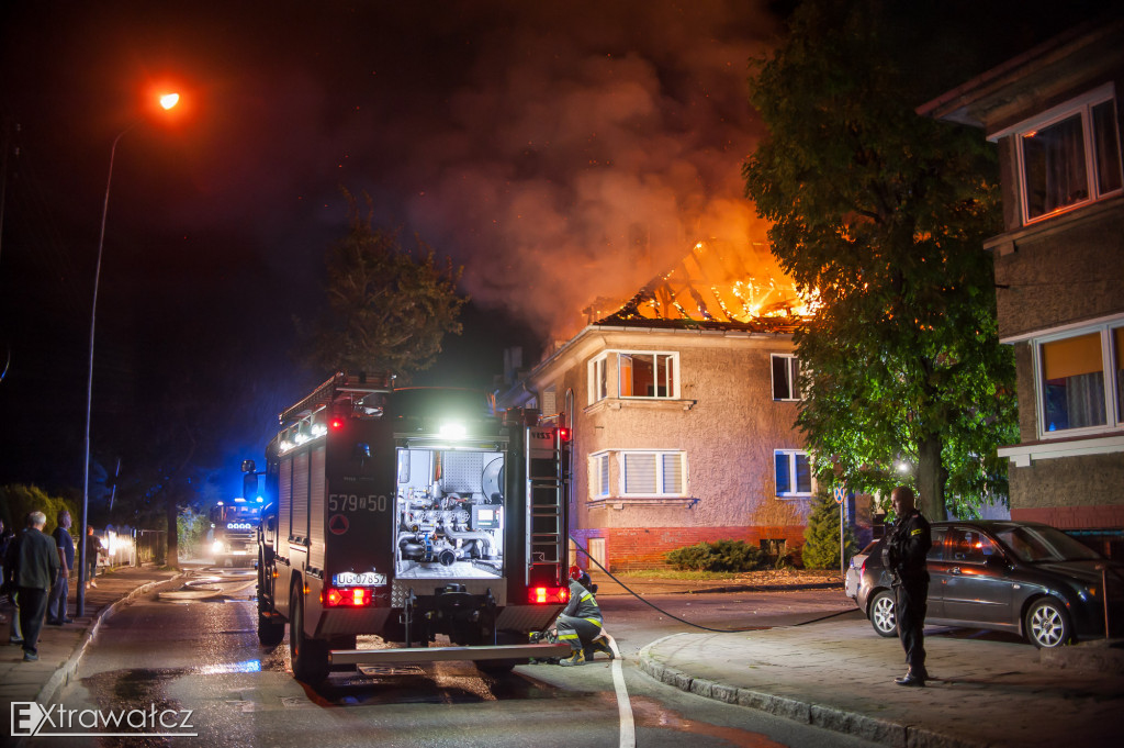 Pożar bloku na E. Plater w Wałczu