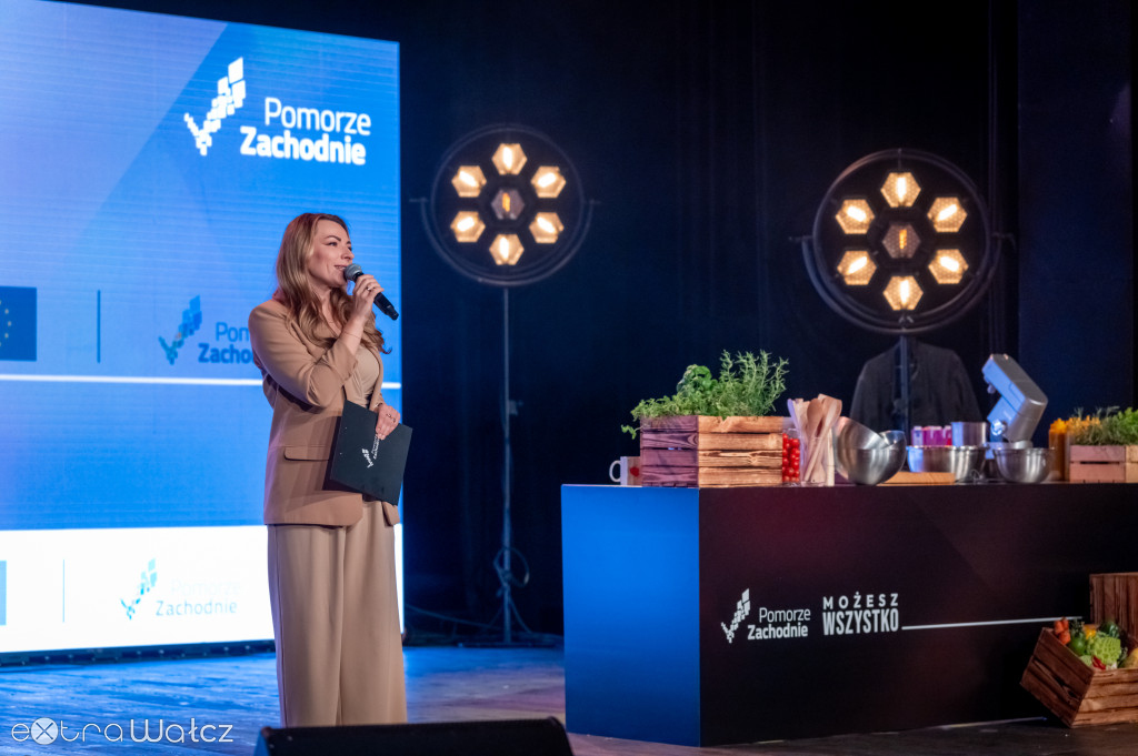 Mistrzowie Pomorza Zachodniego, wałecka szkoła zwycięża