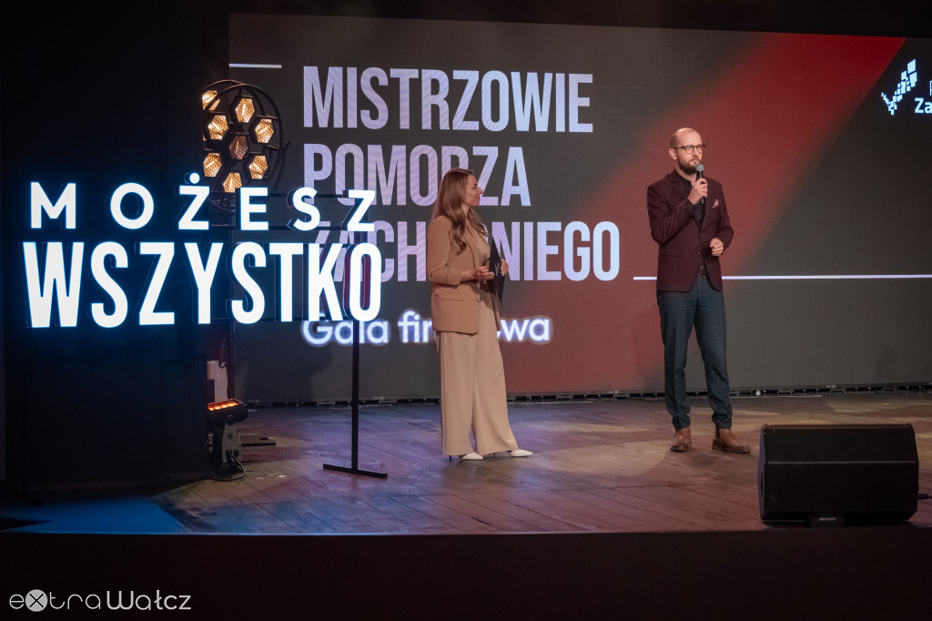 Mistrzowie Pomorza Zachodniego, wałecka szkoła zwycięża