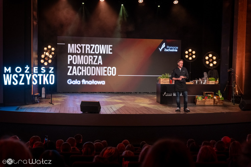 Mistrzowie Pomorza Zachodniego, wałecka szkoła zwycięża