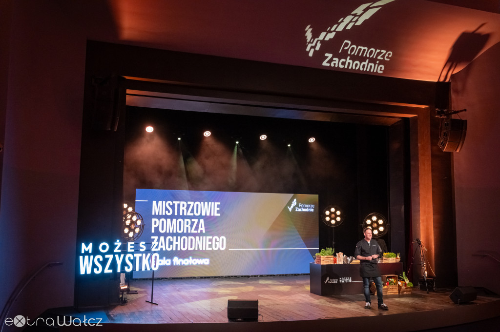 Mistrzowie Pomorza Zachodniego, wałecka szkoła zwycięża