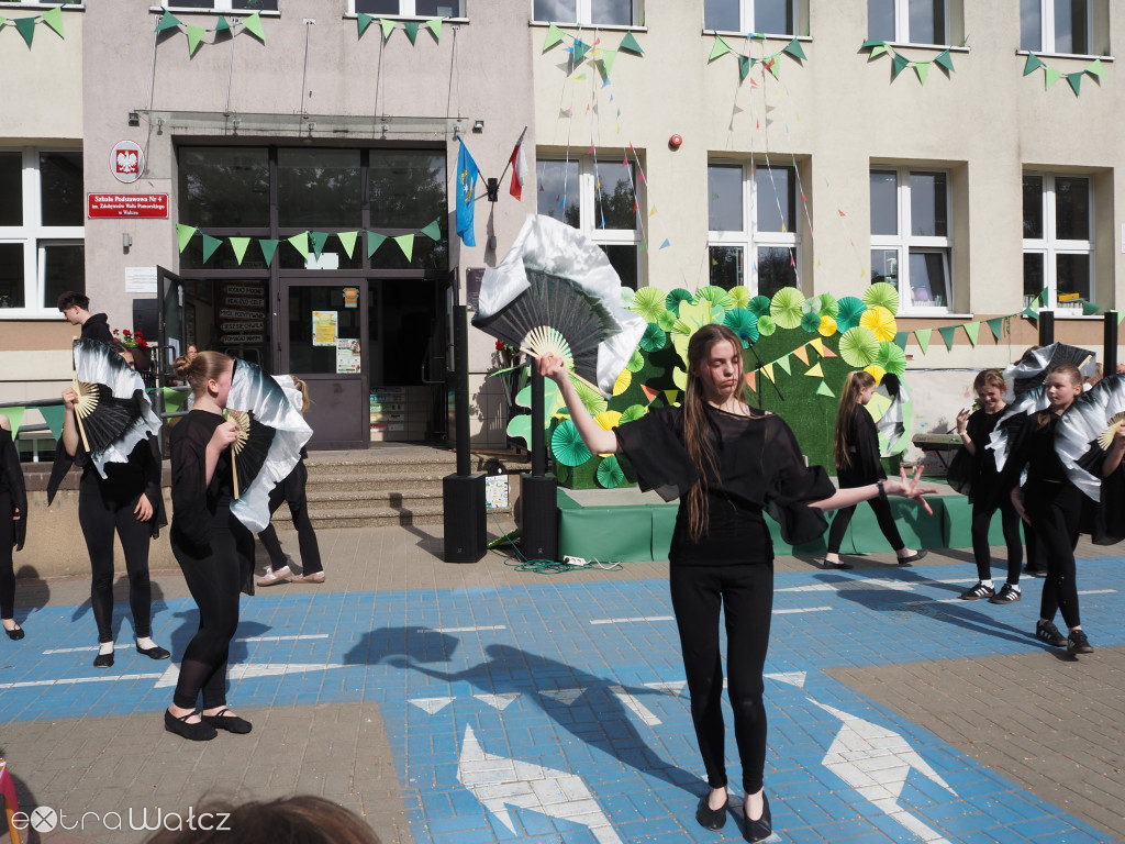 Wyjątkowy festyn w SP nr 4 w Wałczu.