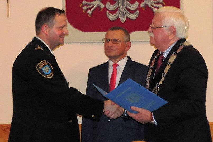 Bardzo uroczysta sesja