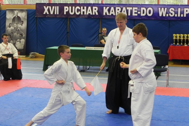 Puchar ze szkoleniem