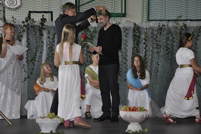 Nauka i wychowanie kształtują przyszłość kraju