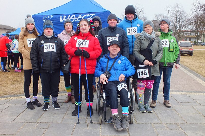 W skarpetach nie do pary