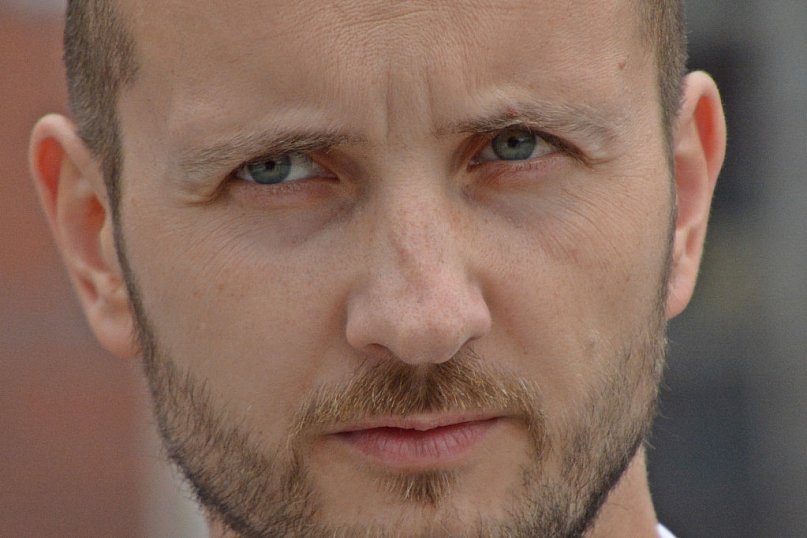 Pierwsze konferencje prasowe kandydatów