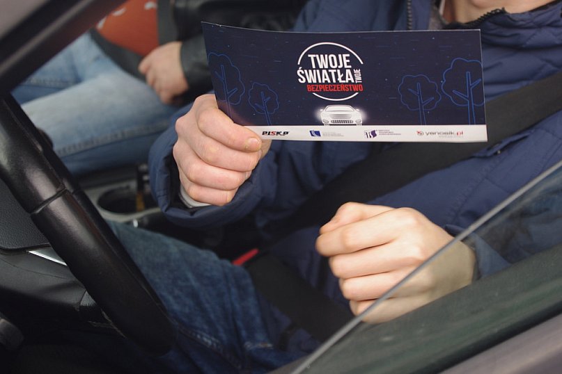 Kontrola świateł, policja w Wałczu