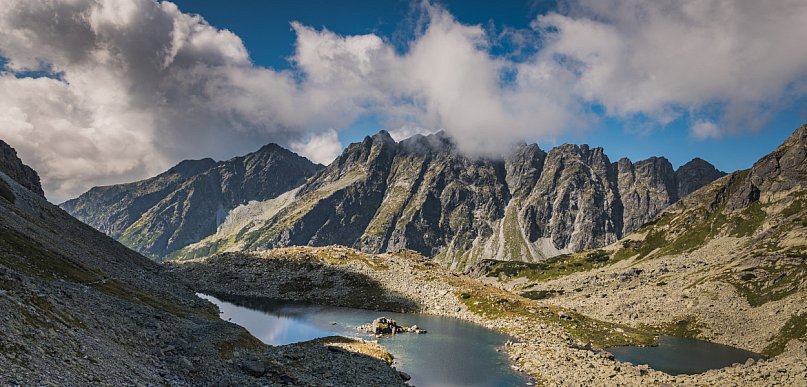Wycieczka w Tatry – które szczyty warto zaliczyć?