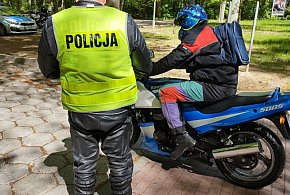Wałecka drogówka dba o bezpieczeństwo motocyklistów. Kontrole w newralgicznych pun-13356