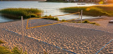 Sportowe Wyzwanie w Wałczu: 25 Godzin Siatkówki Plażowej Non-Stop-14147
