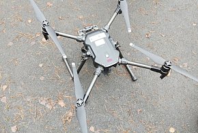 Dron nad S10: Policja z Wałcza i Szczecina walczy z \"Wyścigami Słoni\"-15030