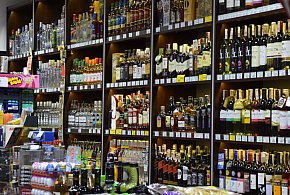 To codzienność wielu Polaków. Nowe dane o alkoholu niepokoją-15301