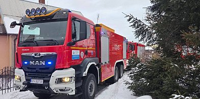 Pożar garażu w gminie Wałcz. Skuteczna akcja służb
