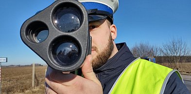 150 km/h na „krajówce”. 34-latek z Hondy stracił prawo jazdy pod Wałczem