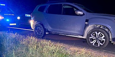 Policja zatrzymała 32-latka: Jechał Dacią pomimo zakazu, miał mefedron-14491