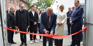 Wielofunkcyjne Zadaszenie za 3,3 mln zł oficjalnie otwarte w Wałczu. Będzie lodowi-14487