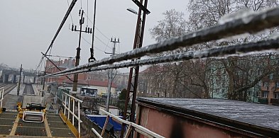 Zima skutecznie blokuje transport publiczny