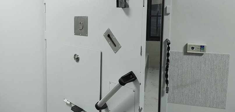 Jechał samochodem na haju z narkotykami i  bez uprawnień