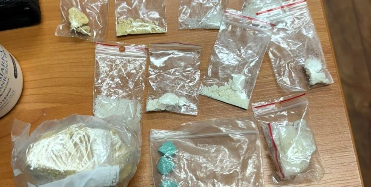 Narkotyki w plecaku. 36-latkowi grozi 10 lat