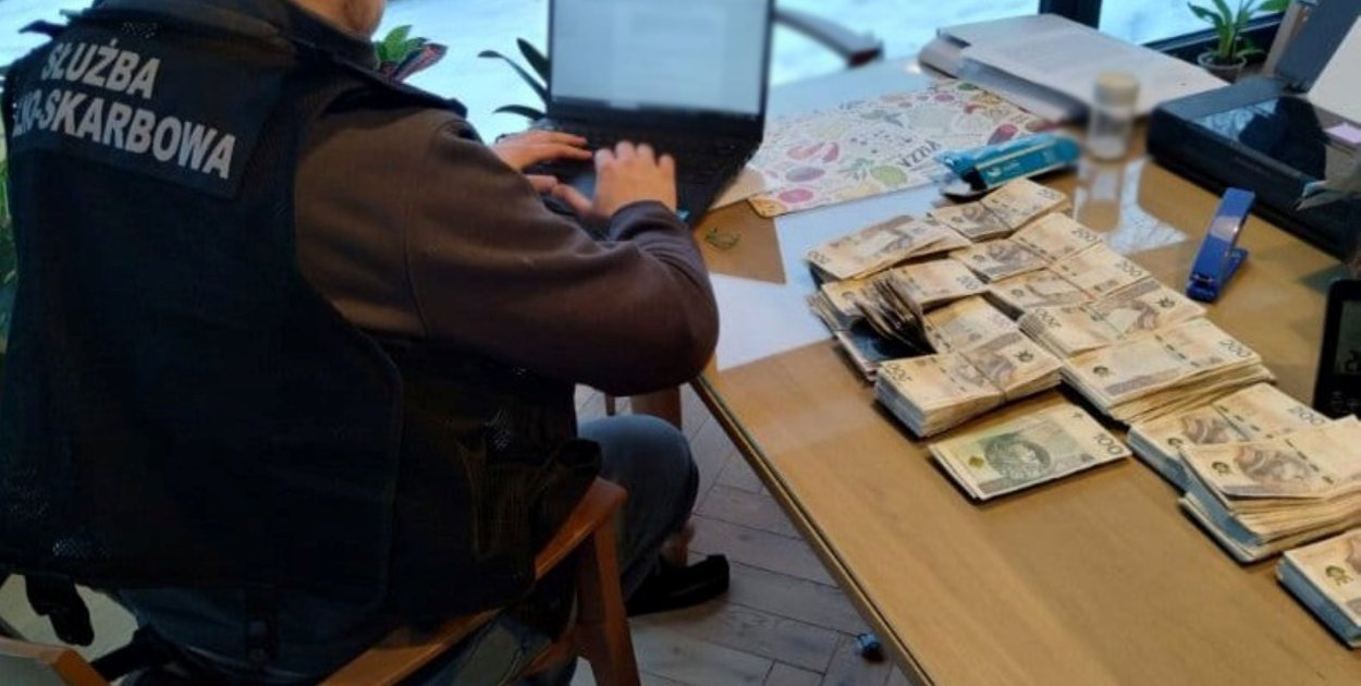 Koniec wielkiej loterii influencerów. KAS i CBŚP zatrzymały 10 osób